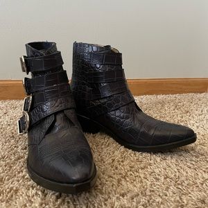 Toga Pulla Navy Blue Snakeskin Buckle Pointed Toe Bootie Size 38